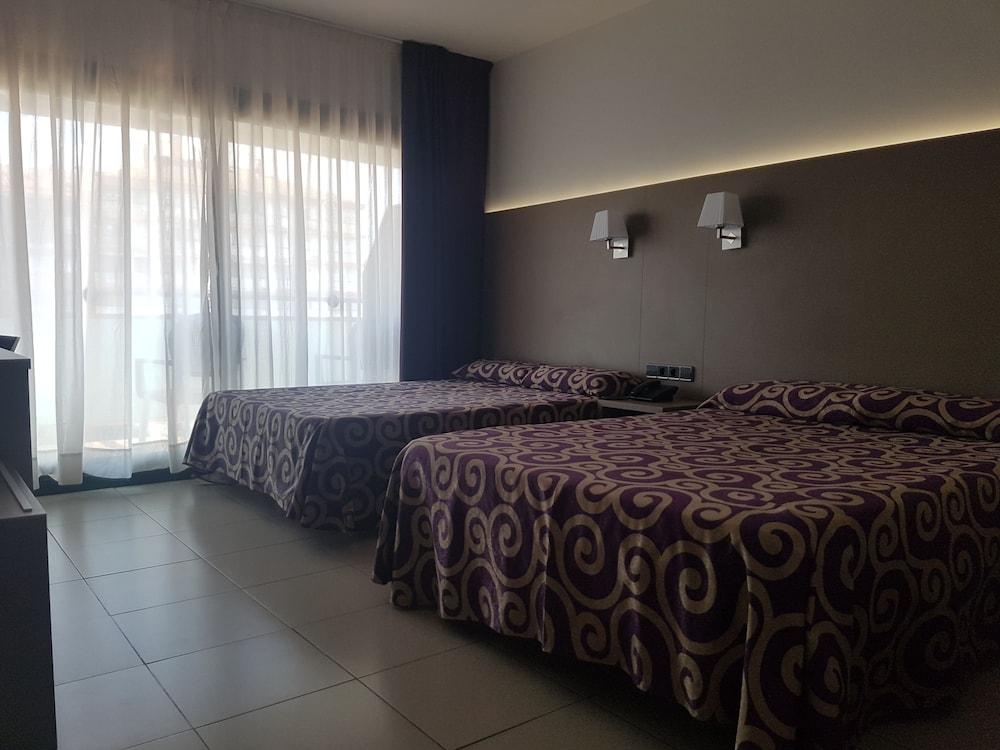 Hotel Fenals Garden