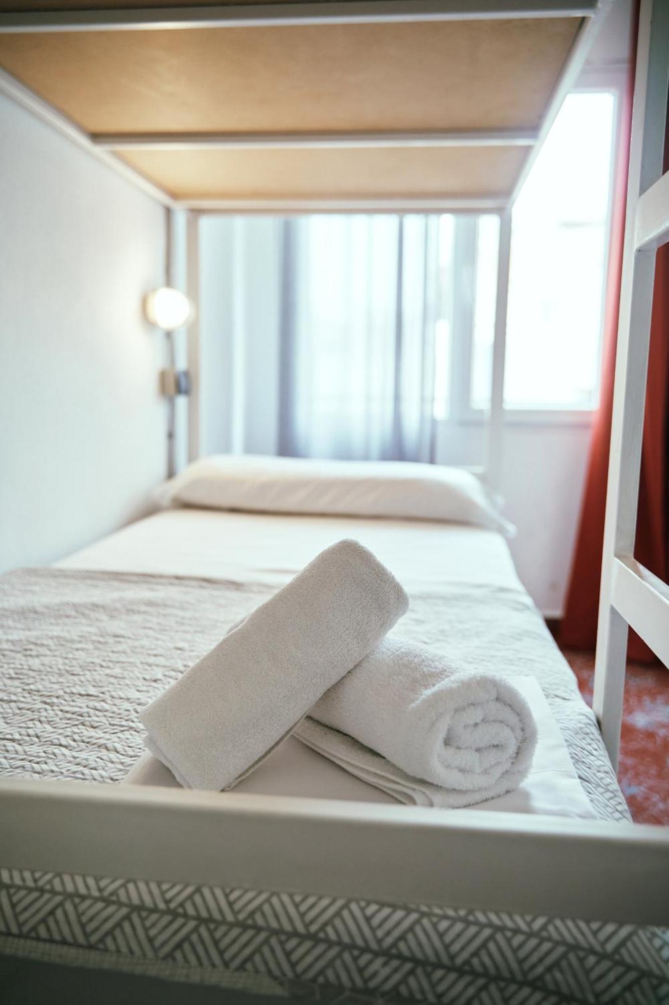 Lagom New, 5 Min Walk From The Sea Hostel