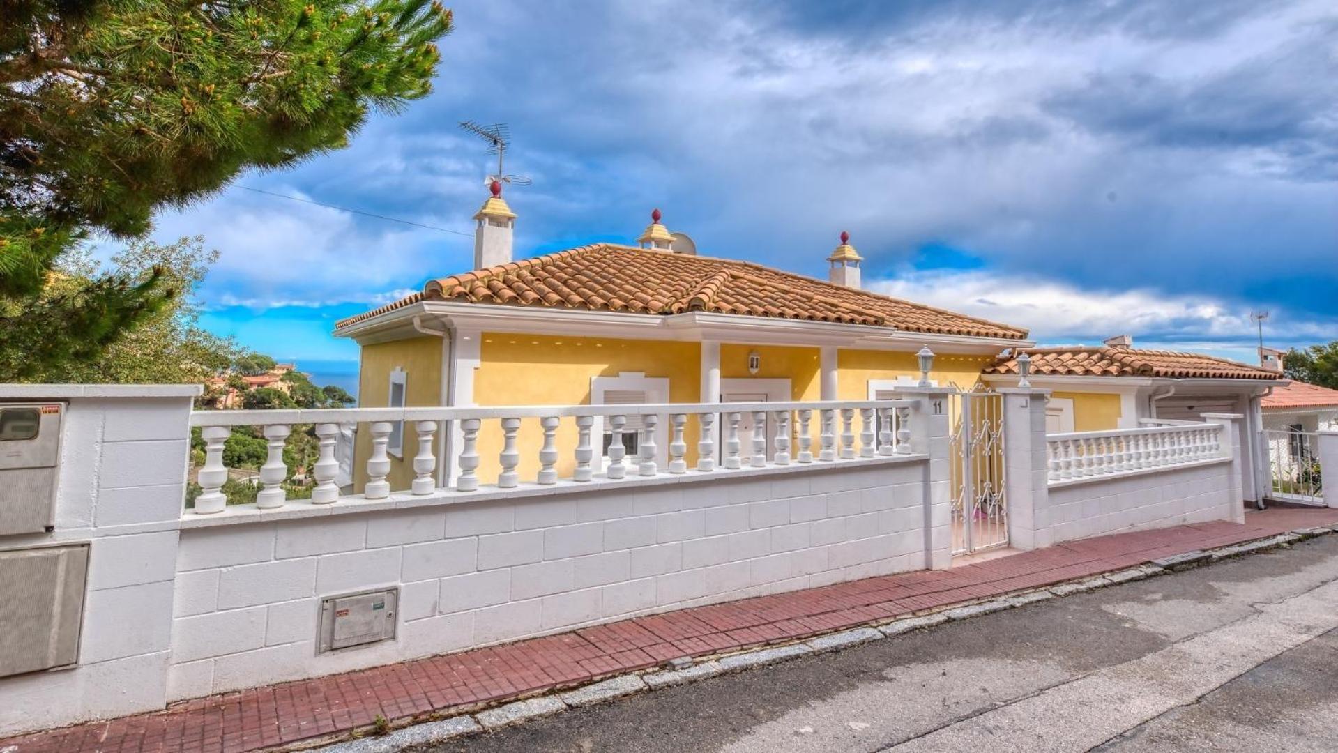 Costacabana - Sunrise Villa *