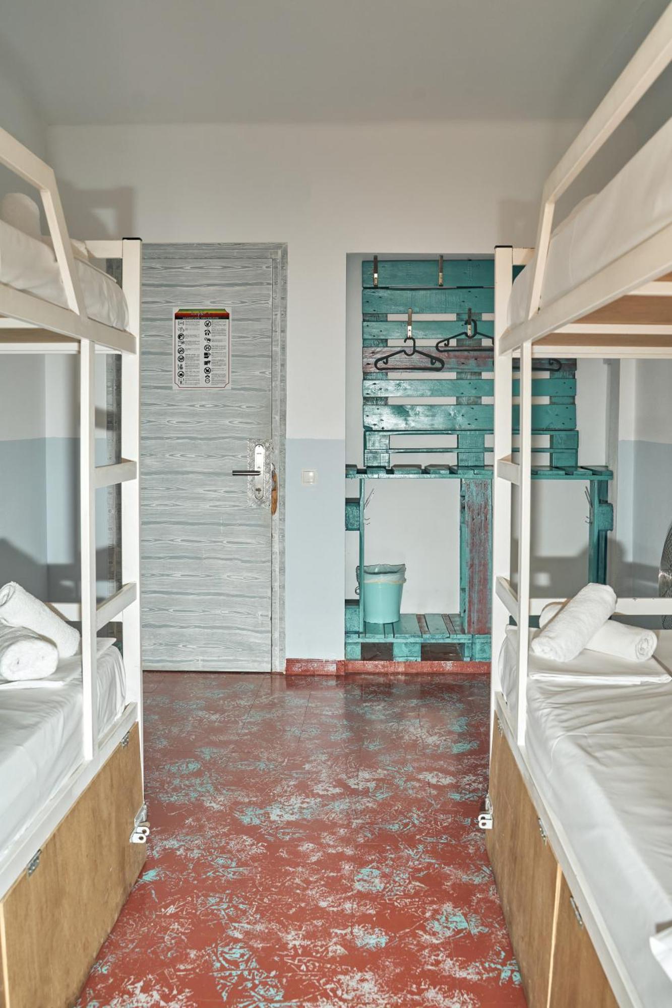 Hostel Lagom New, 5 Min Walk From The Sea *