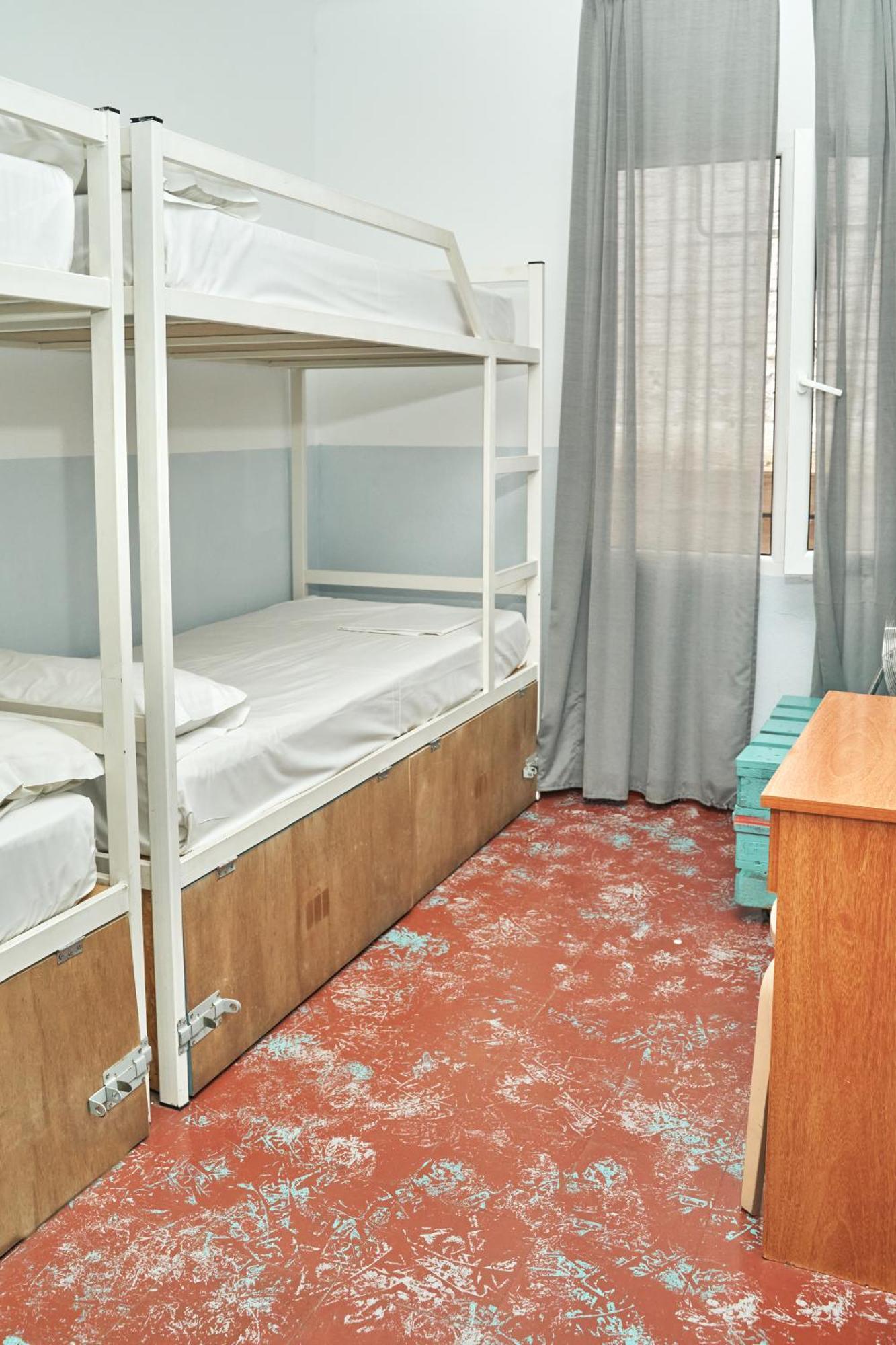 Hostel Lagom New, 5 Min Walk From The Sea Lloret de Mar