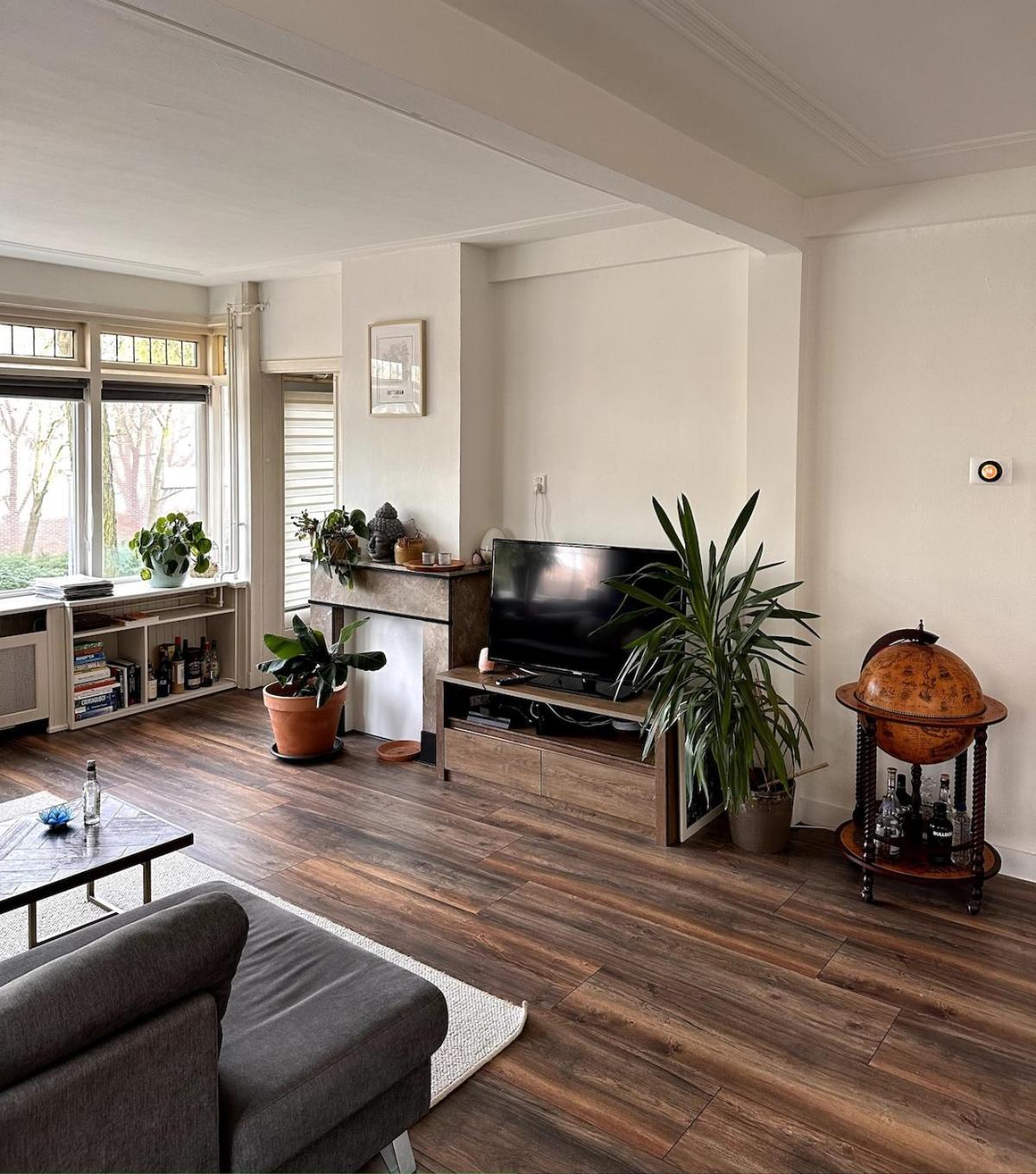 Sunshine Laughter & Sea Views Holiday home
