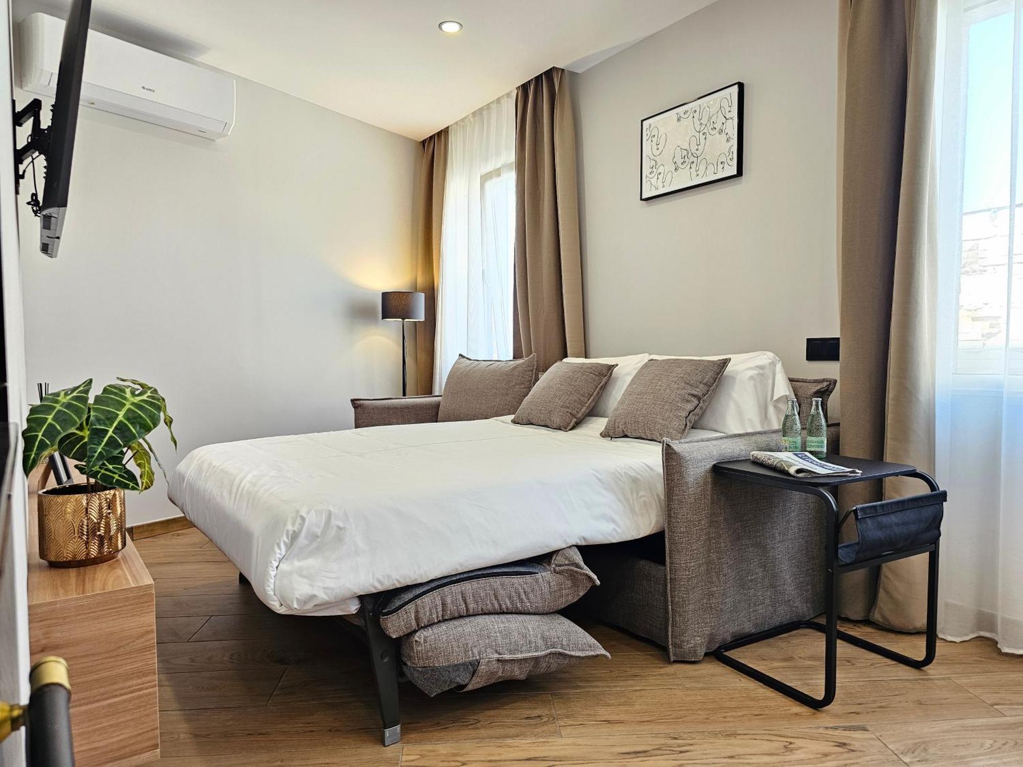 Lagom New, 5 Min Walk From The Sea Hostel
