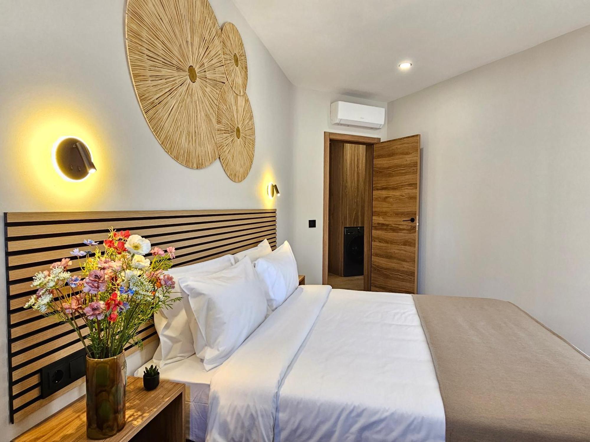 Hostel Lagom New, 5 Min Walk From The Sea