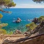 Apartments Sant Lluis Center, 2 Min Walk From The Sea