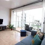 Apartment With Balcony Close To The Beach