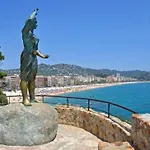 Villa In Lloret De Mar - 104840 By Mo Rentals