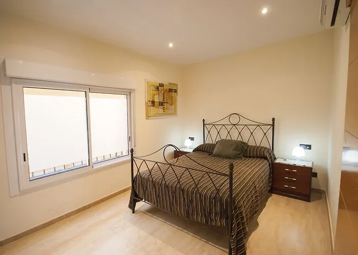 Apartment Grau