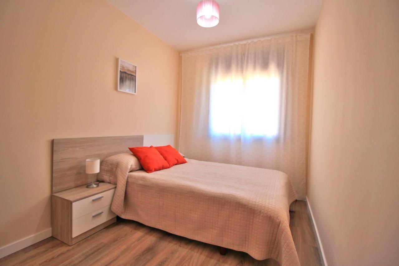 Al15 - 1 Familias A 300 M Playa Fenals Apartment