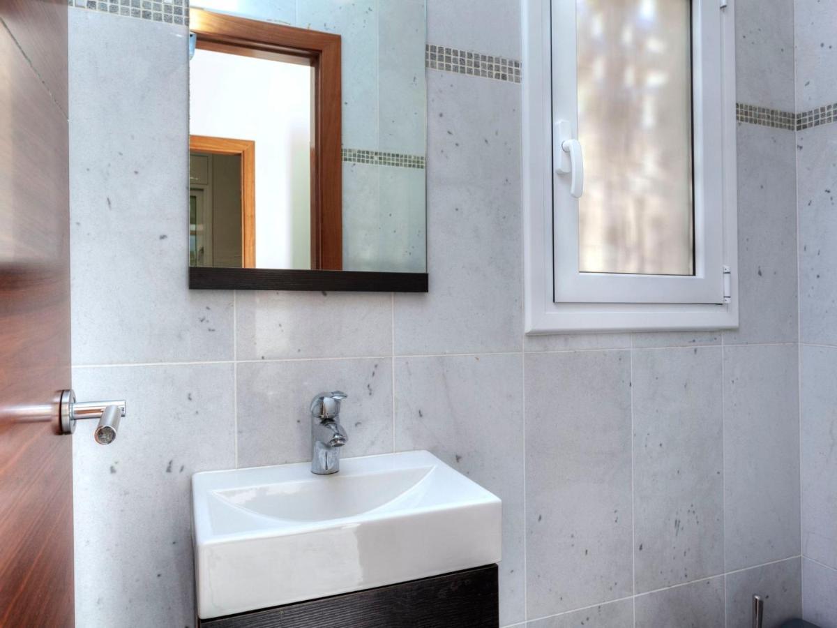 Vuiton By Interhome