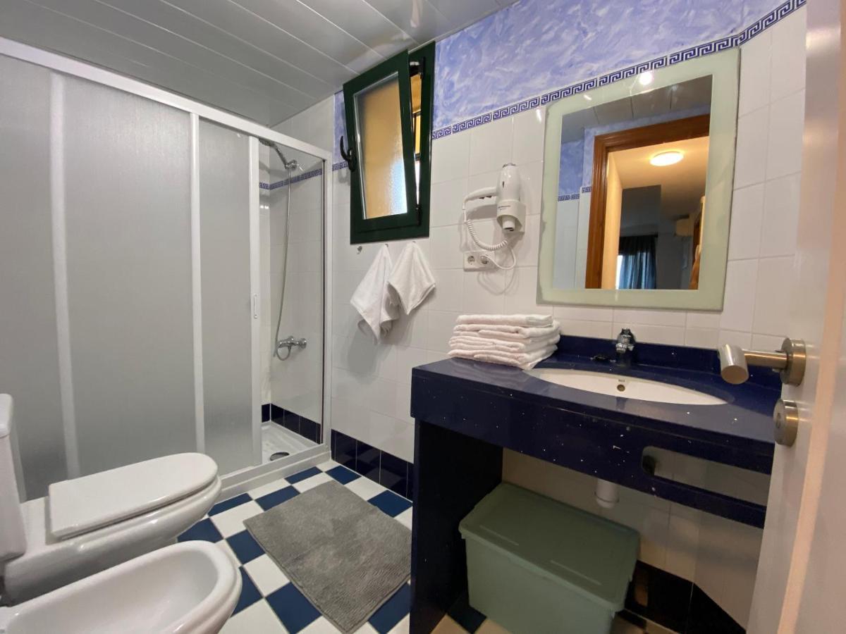 Appartement Sant Lluis Center, 2 Min Walk From The Sea