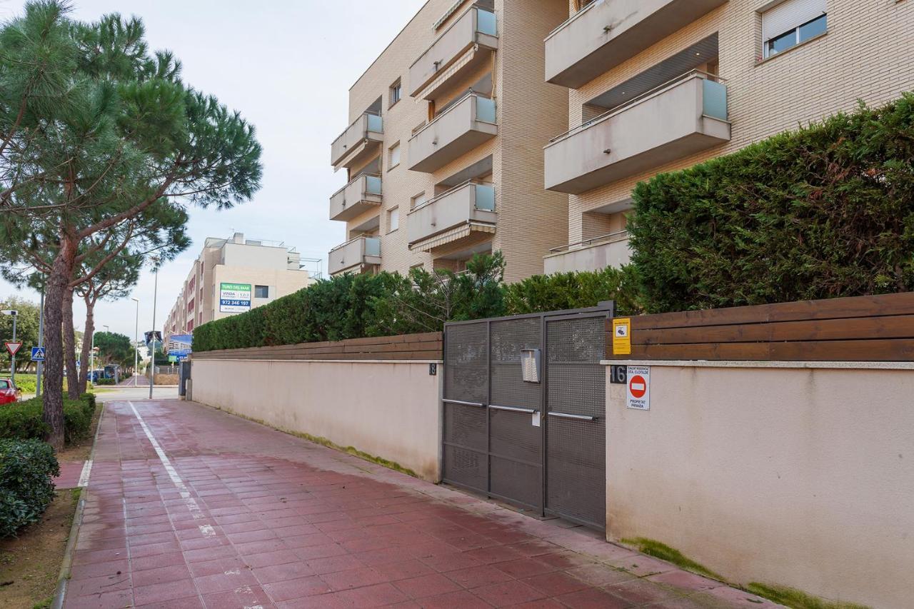 Comfortable With A Swimming Pool, 250m To The Sea. Apartment Lloret de Mar