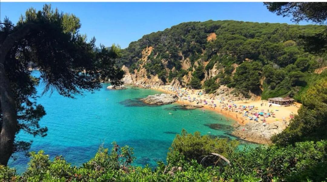 Appartement Seahomes Vacations, Beach&pool, In Fenals