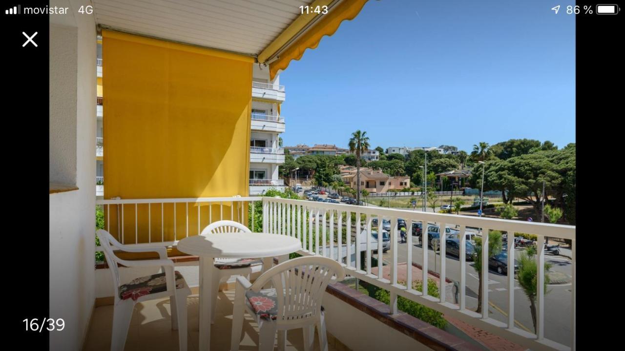 Romantico Piso De La Playa Fenals Appartement