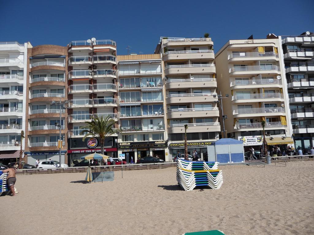 Apartment Sant Jordi Plaza Espana Lloret de Mar