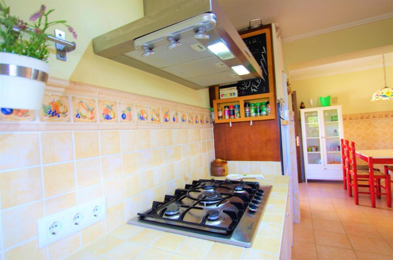 V&v Lloret - Elsa: Luxurious 10-person With Dual Pools And Lush Garden