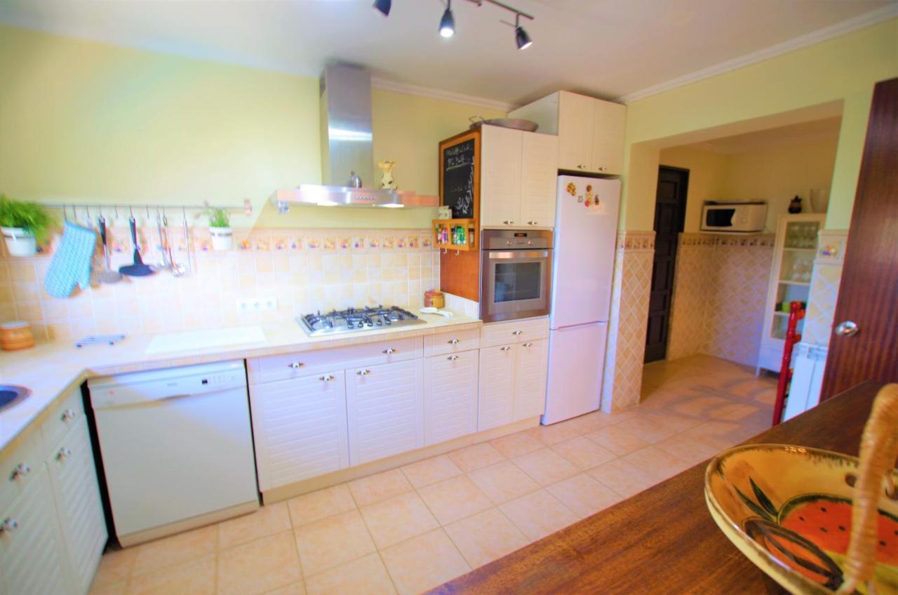 V&v Lloret - Elsa: Luxurious 10-person With Dual Pools And Lush Garden Villa *