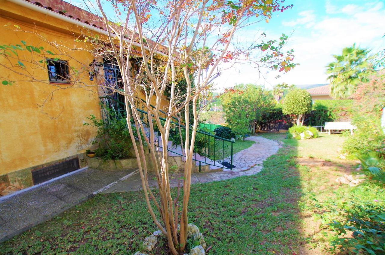 V&v Lloret - Elsa: Luxurious 10-person With Dual Pools And Lush Garden * Lloret de Mar