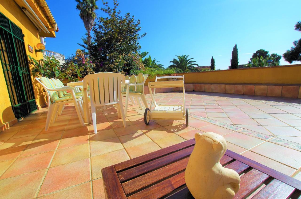 V&v Lloret - Elsa: Luxurious 10-person With Dual Pools And Lush Garden Villa *