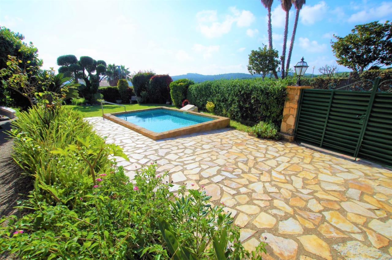 V&v Lloret - Elsa: Luxurious 10-person With Dual Pools And Lush Garden Villa *