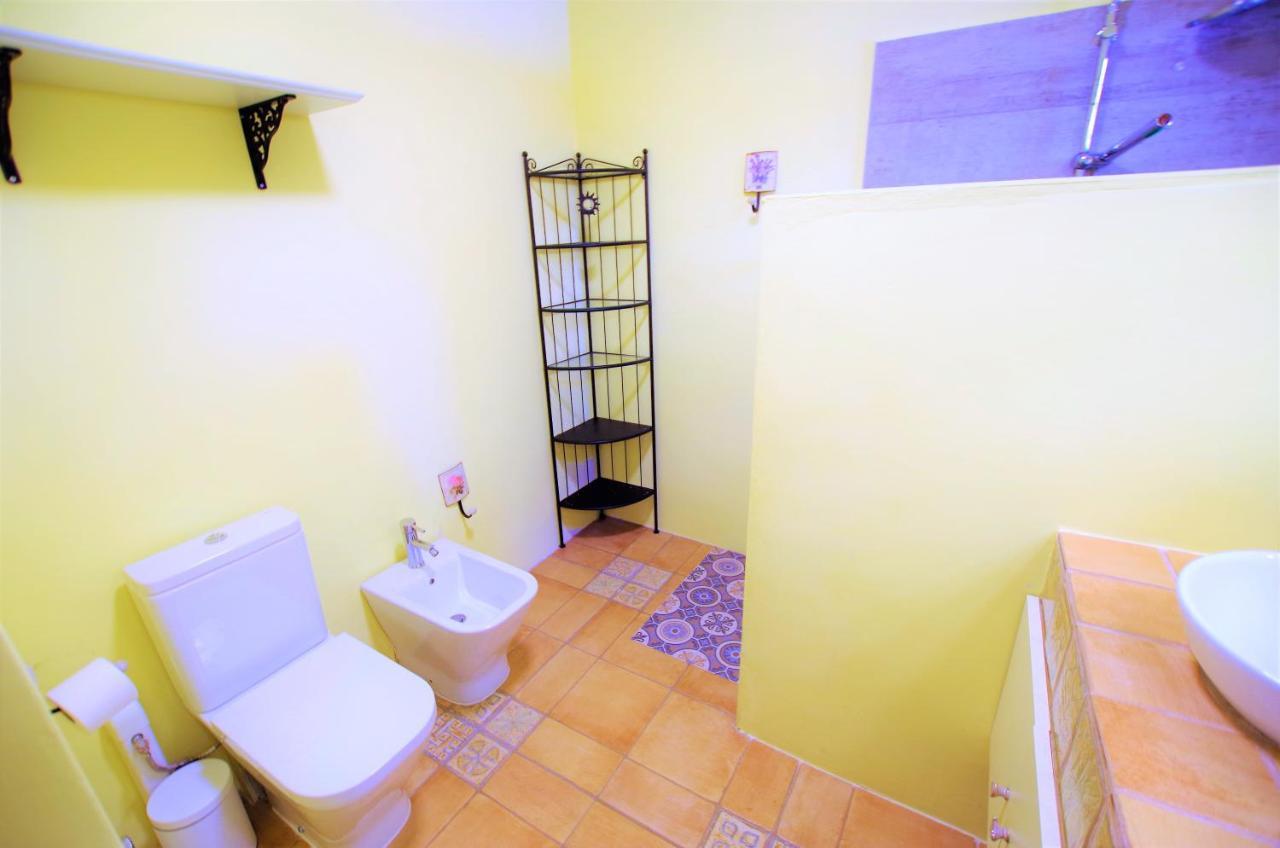 V&v Lloret - Elsa: Luxurious 10-person With Dual Pools And Lush Garden