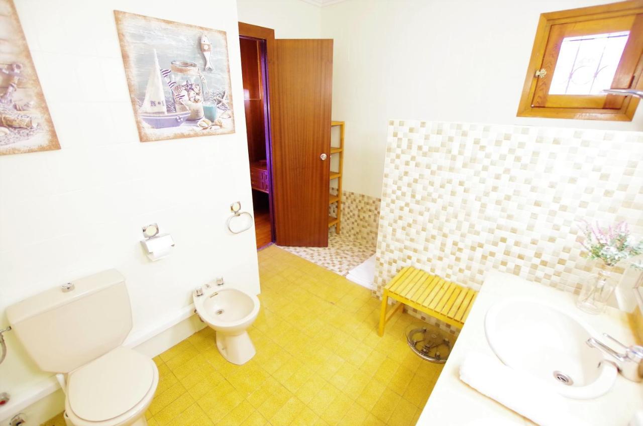 V&v Lloret - Elsa: Luxurious 10-person With Dual Pools And Lush Garden