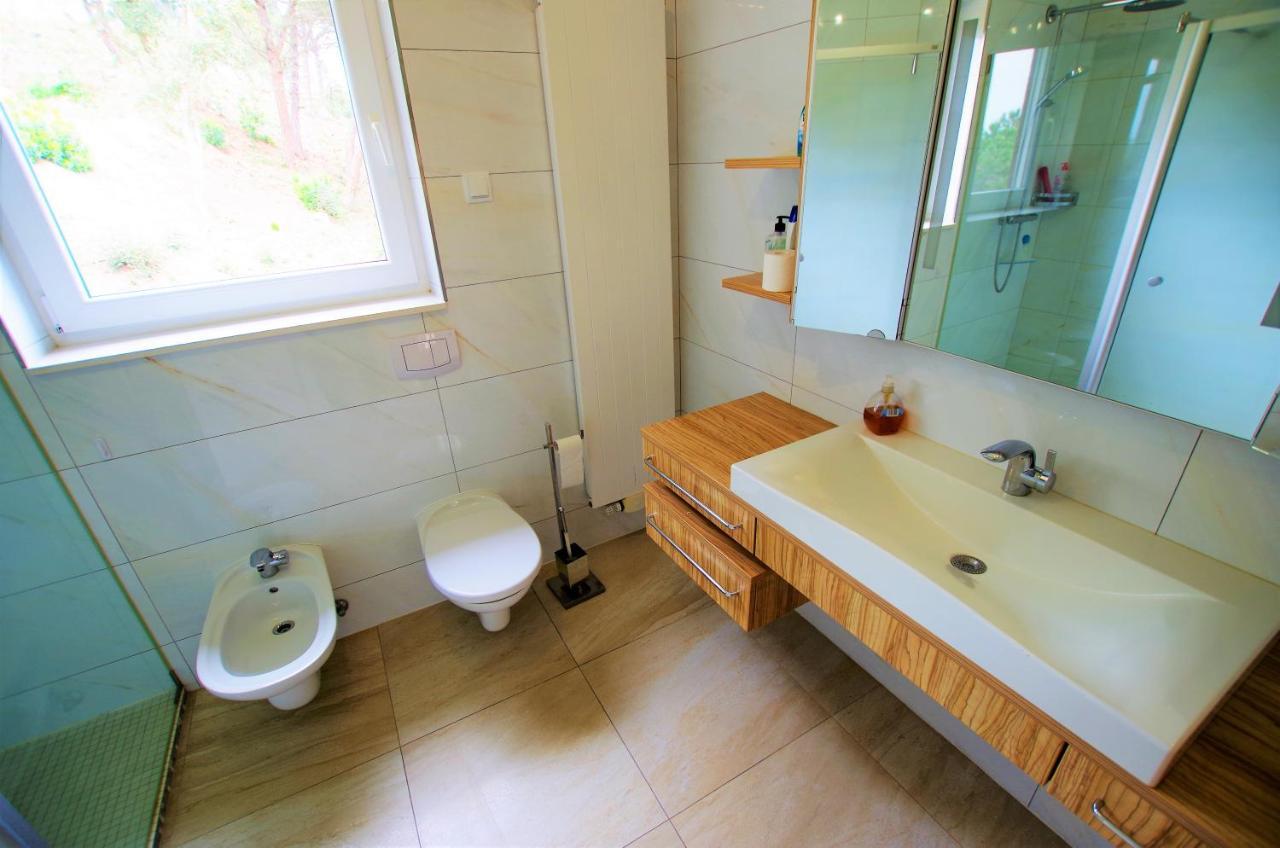 Christine: Luxurious 17-person With Pool And Barbecue * Lloret de Mar