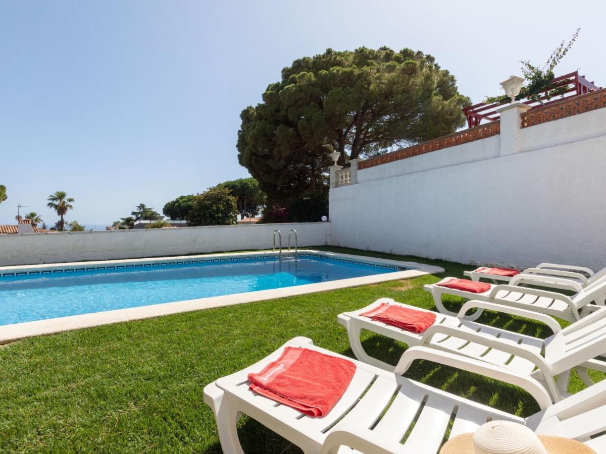 Villa Neus By Interhome
