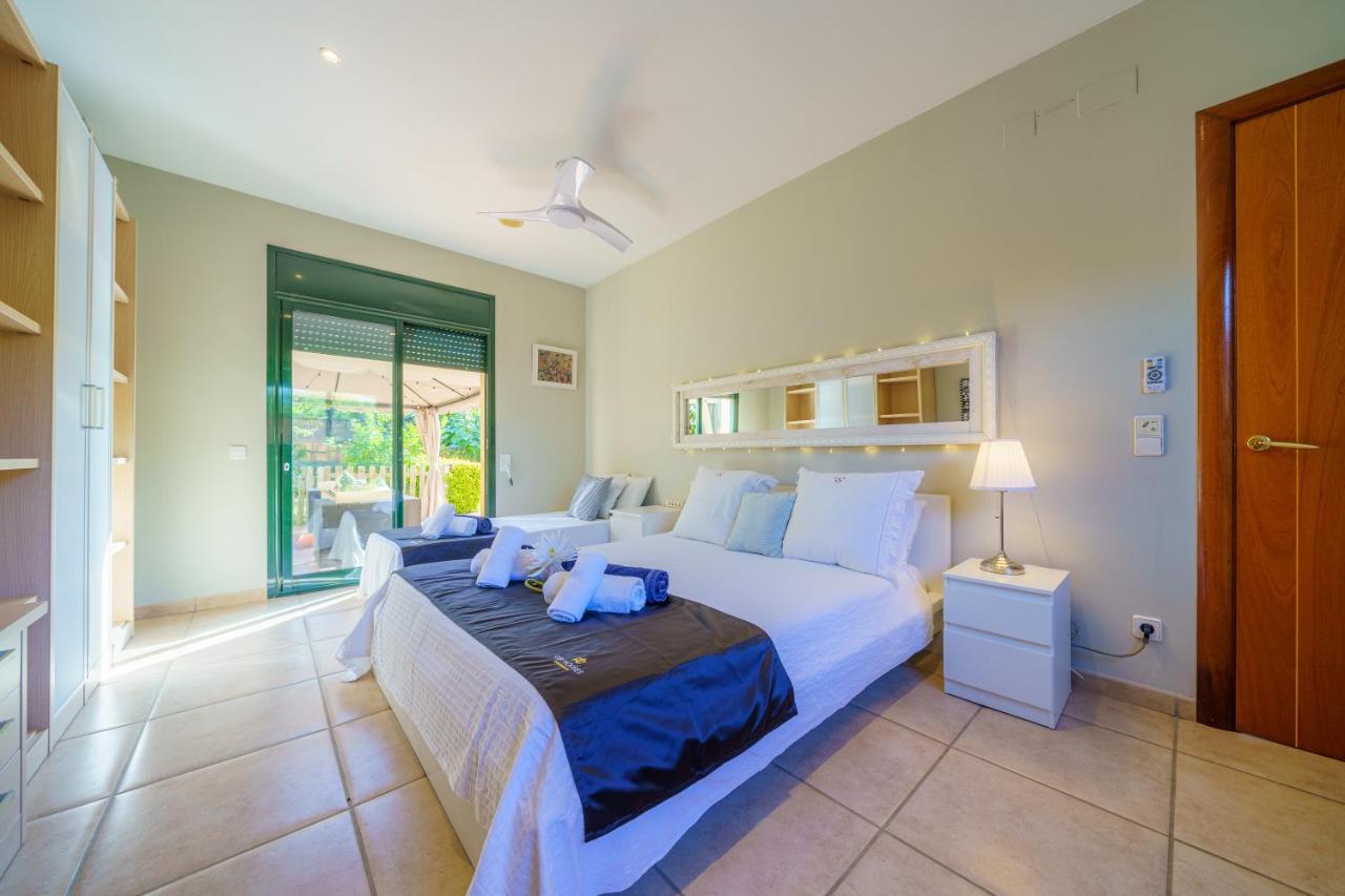 Jaruco Lux, Exclusiva Zona Residencial Con Piscina & Aircon *