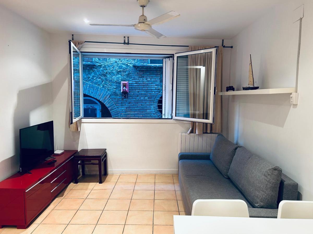 Apartamento Centrico A 150 Metros De La Playa. Parking* *