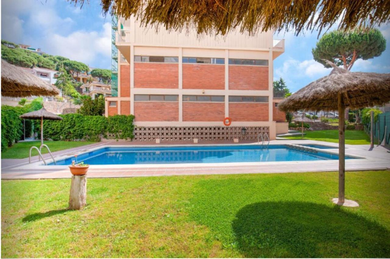 One Bedroom Flat In Fenals For 4 People *