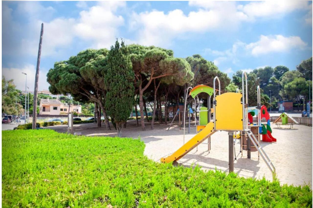 Apartment One Bedroom Flat In Fenals For 4 People