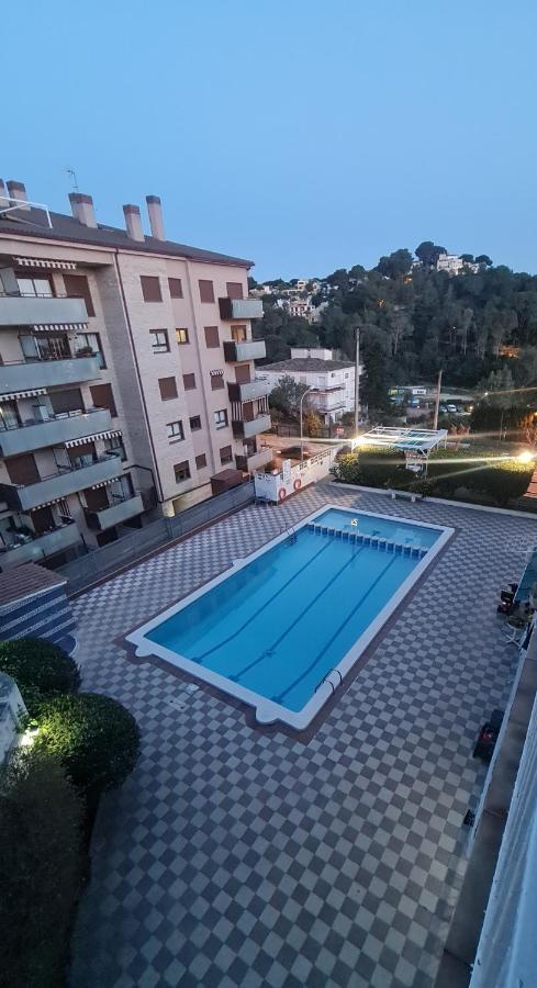 Luengihouse - Espectacular Con Piscina Appartement *