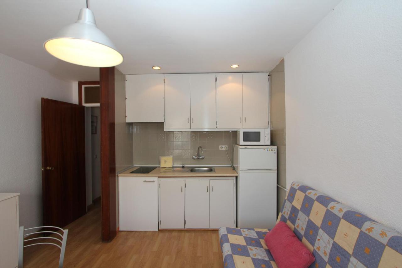 Zodiac Apartment *