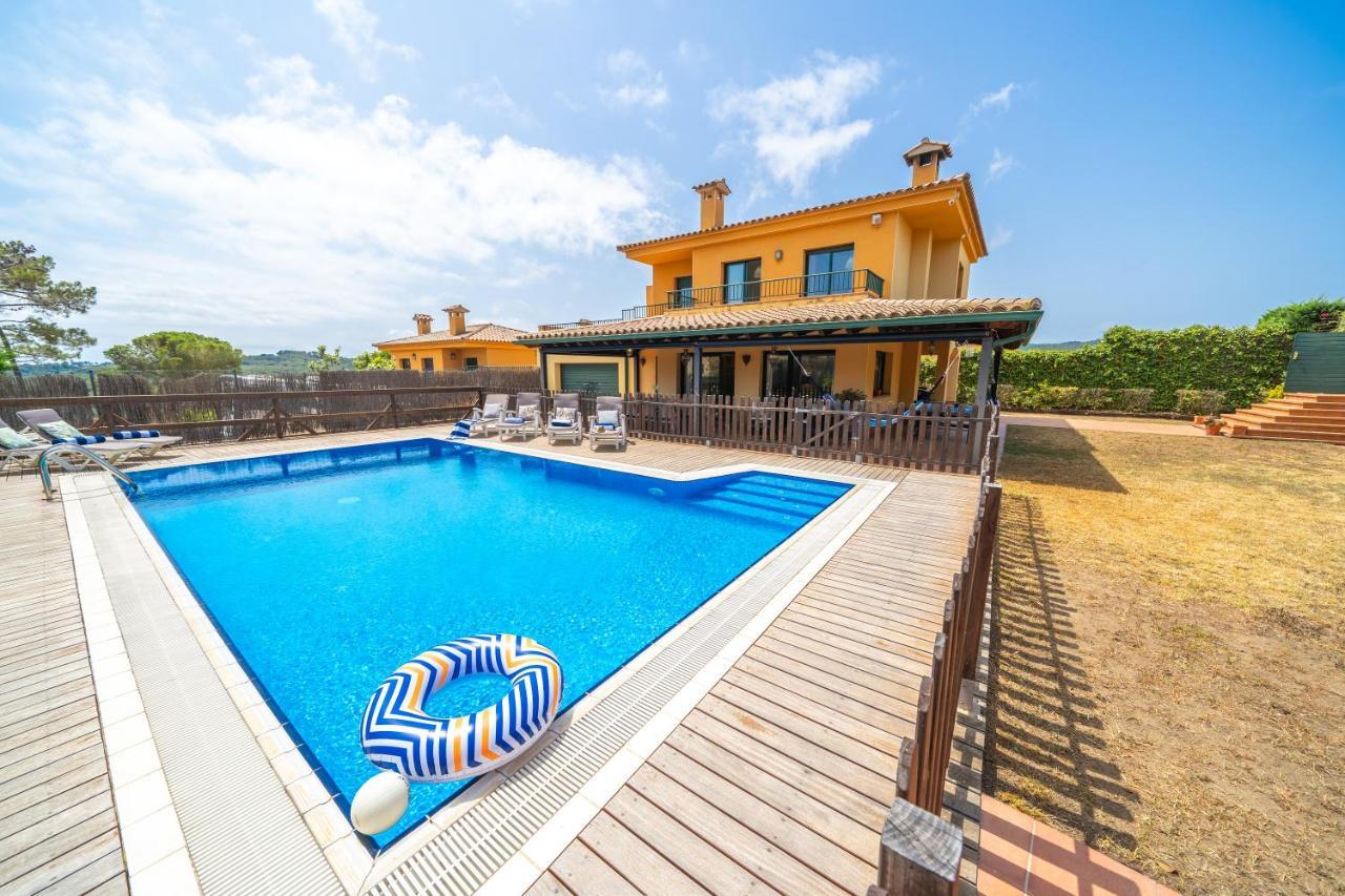 Margot Lux, Ideal Familias, Piscina & Aircon Villa Lloret de Mar