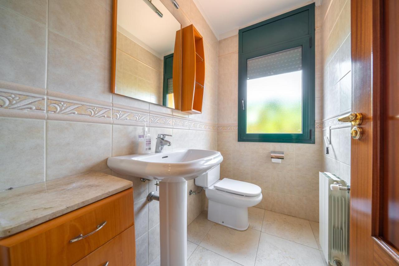 Margot Lux, Ideal Familias, Piscina & Aircon Villa