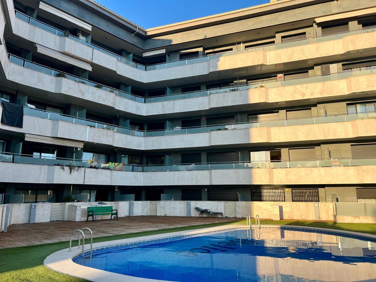 Con Piscina Y Parking Mas Blau *