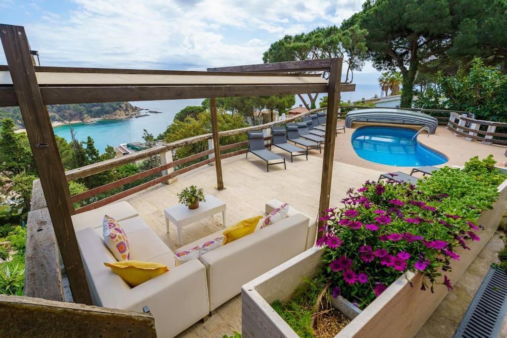 Mitjorn Cala Canyelles Lloret de Mar