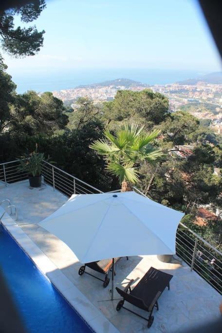 Lloret De Mar, Casa Arjane