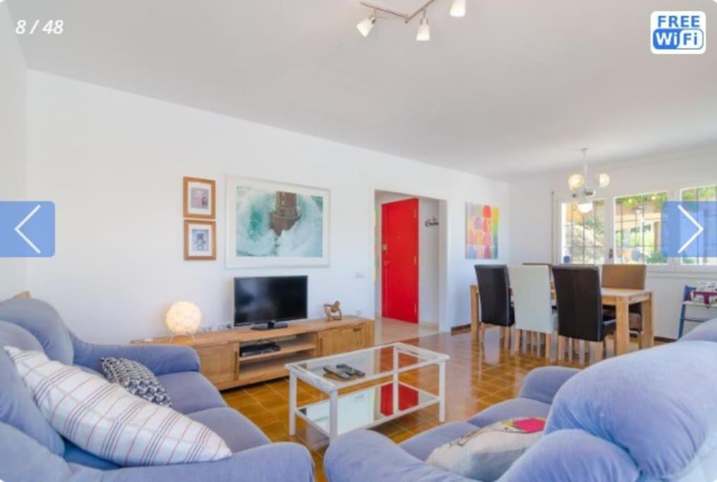 Casa Mendi En Сasa de vacaciones Lloret de Mar