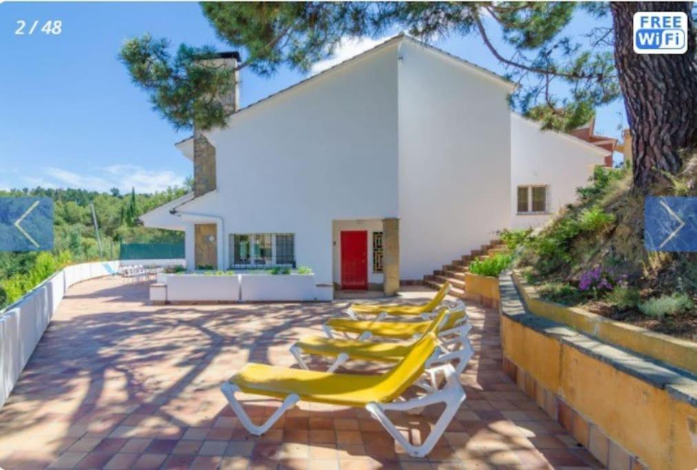 Casa Mendi En Сasa de vacaciones Lloret de Mar