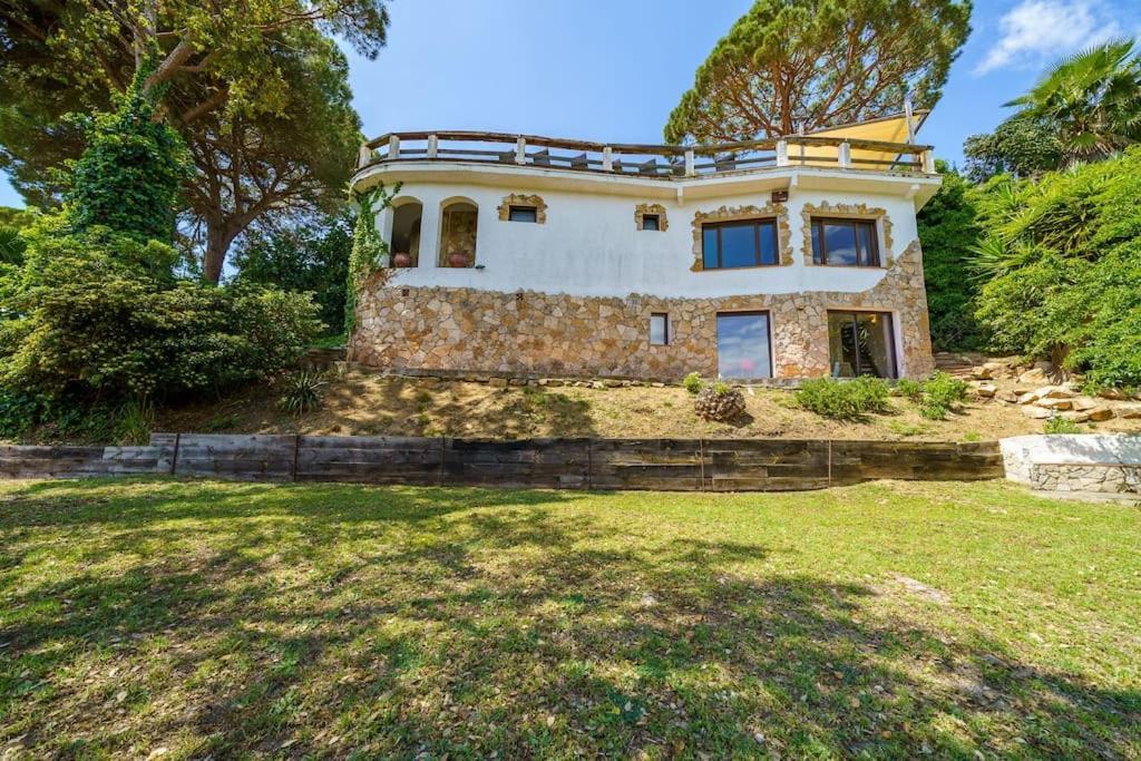 Mitjorn Cala Canyelles Villa Lloret de Mar