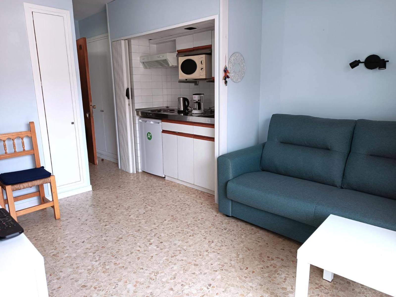 Vivalidays Lara - Fenals - Apartment Lloret de Mar