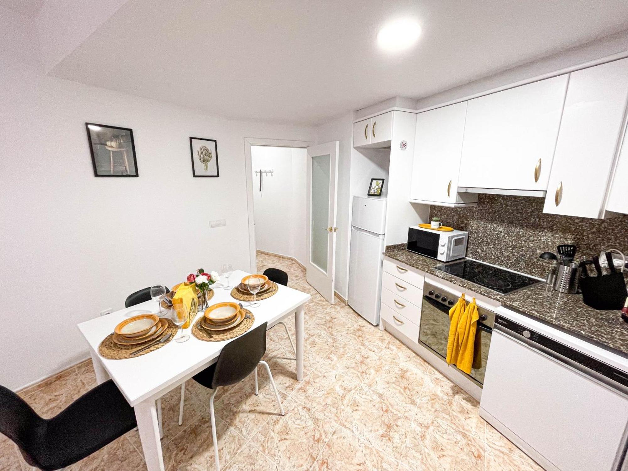 Yellow Lloret Apartment *
