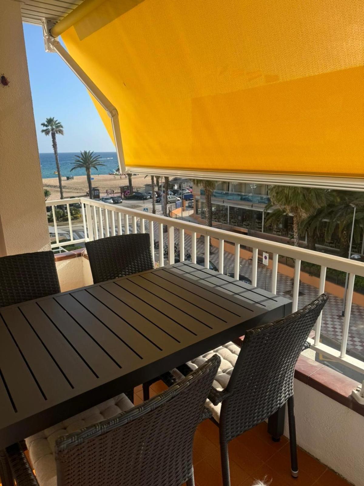 Appartement Lujoso Piso Enfrente De Playa De Fenals, 2 Terrazas Lloret de Mar