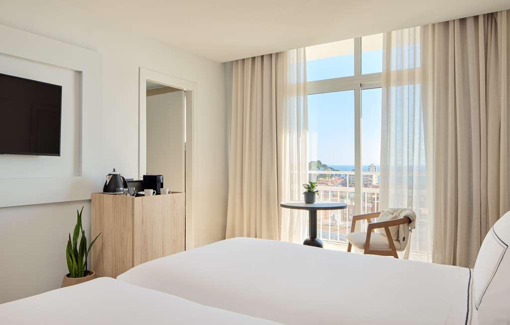 Melia Hotel *
