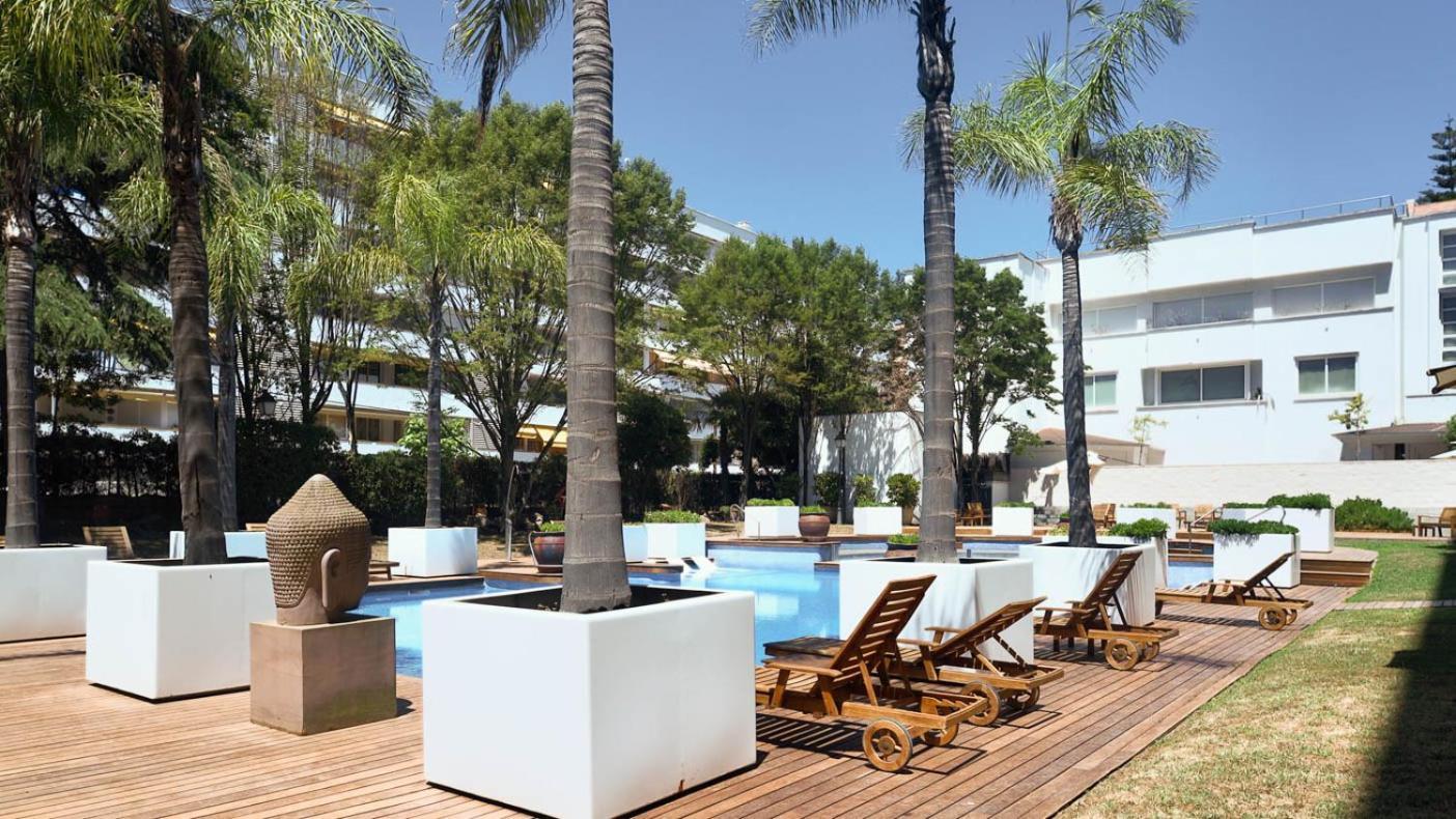 Suites Del Mar Fenals Hotel 4*