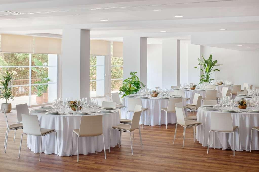 Melia Hotel *