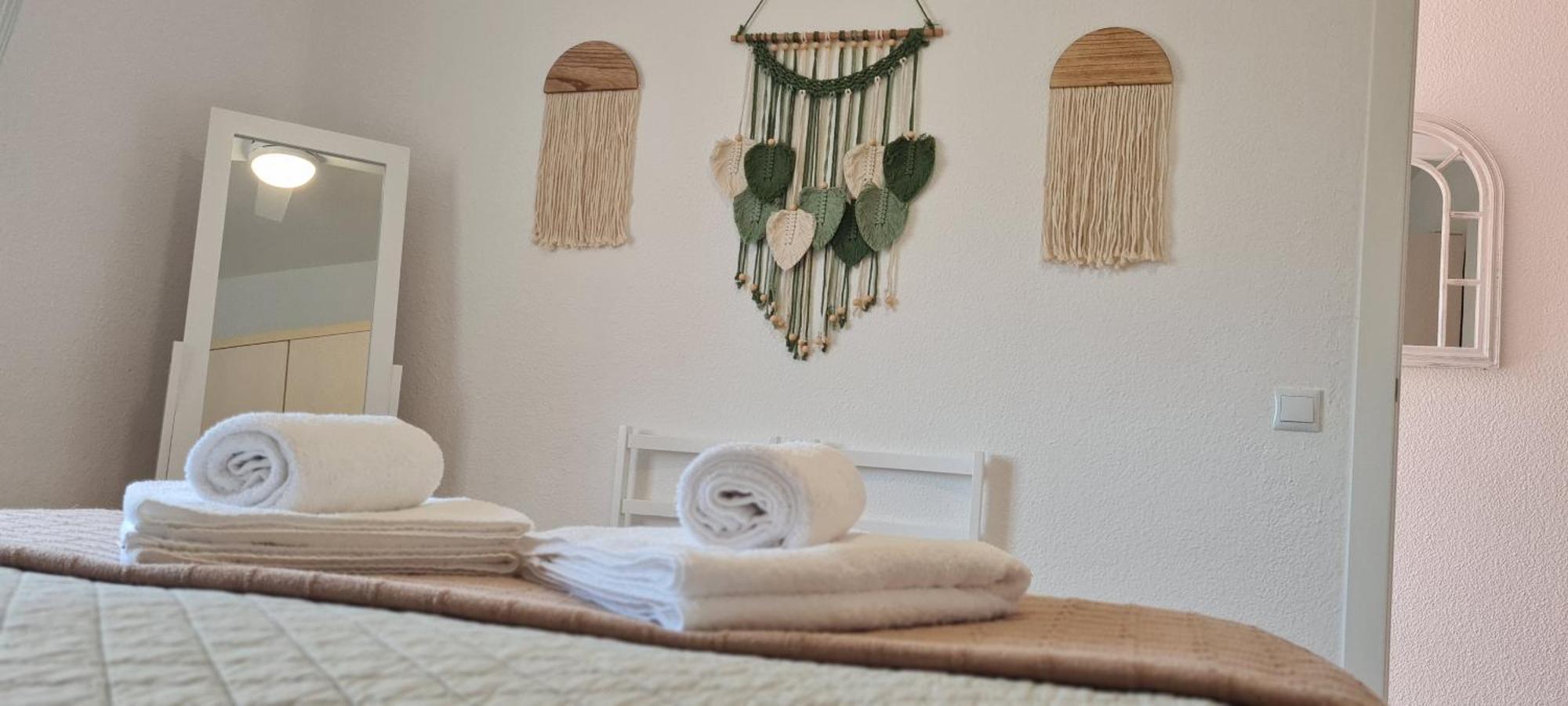 Luengihouse - Espectacular Con Piscina Appartement
