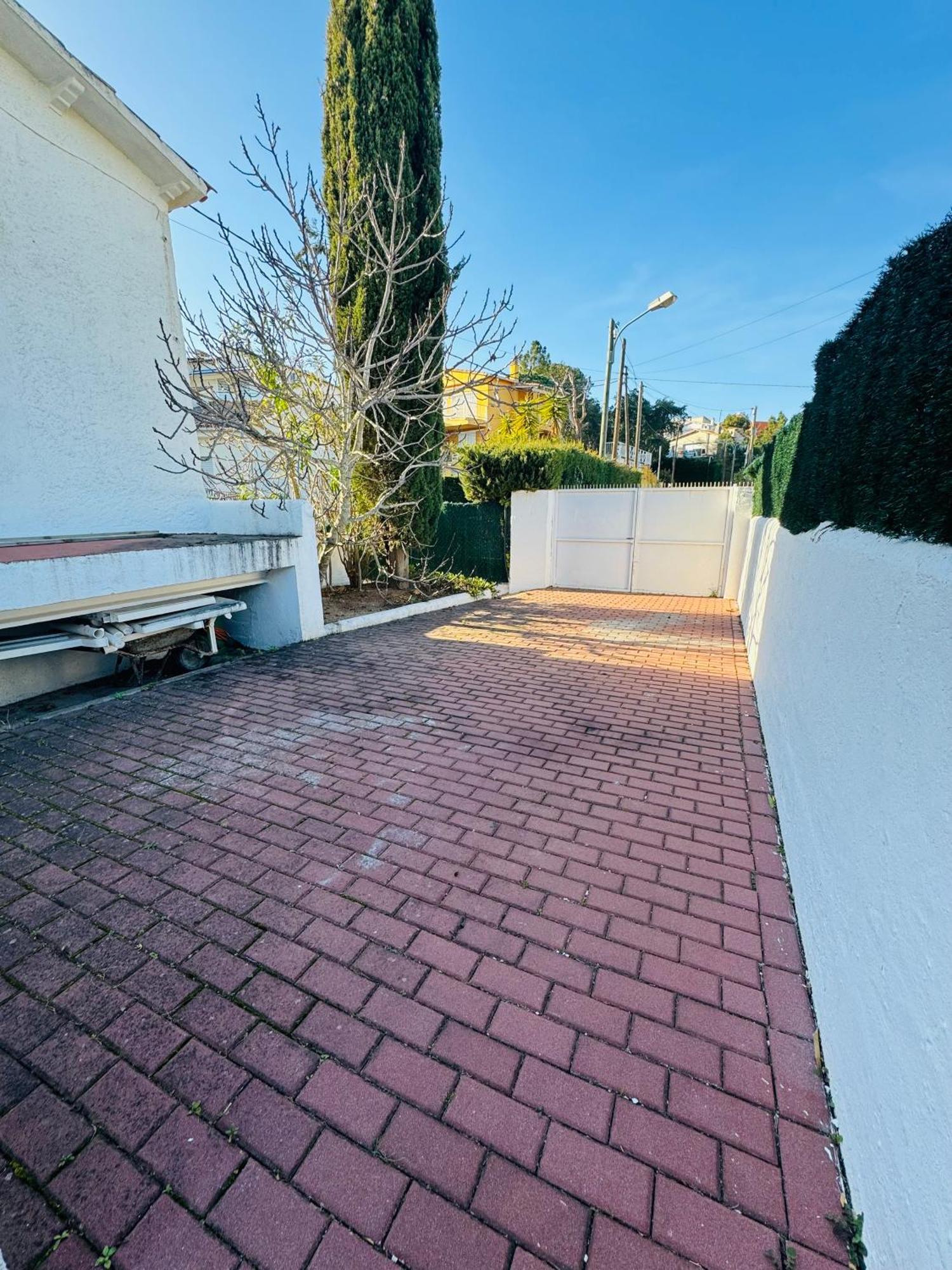 Exclusiva Casa Con Vistas Despejadas Al Mar Y Piscina Privada *